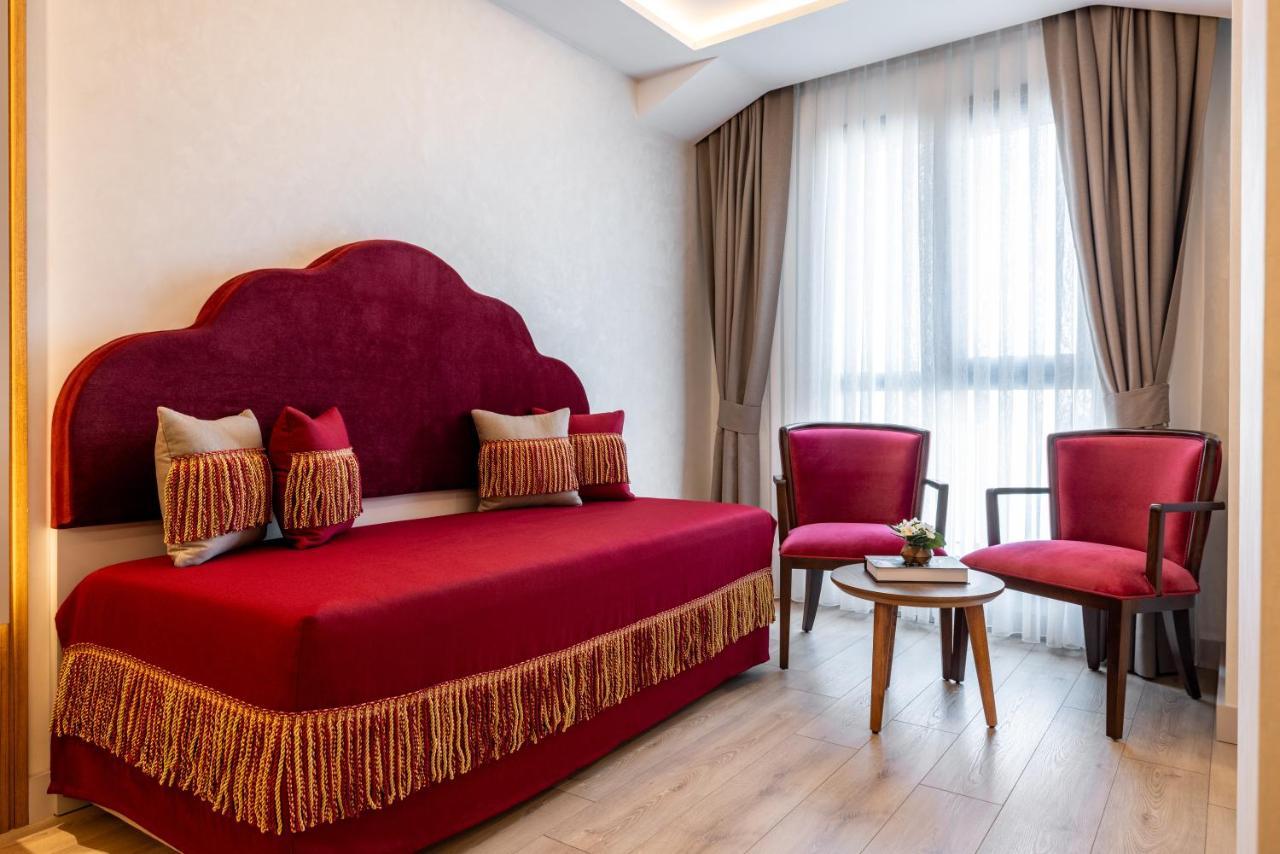 Carina Gold And Restaurant Istambul